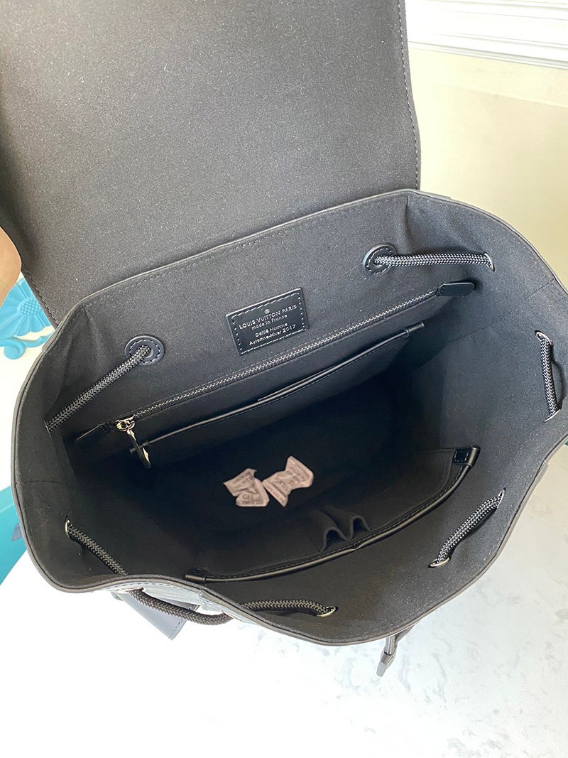 【関税込】ルイヴィトン シュプリーム リュック 偽物 PM Epi Backpack 大人気！注目度抜群！シュプリーム ヴィトン 偽物 リュック vui94173