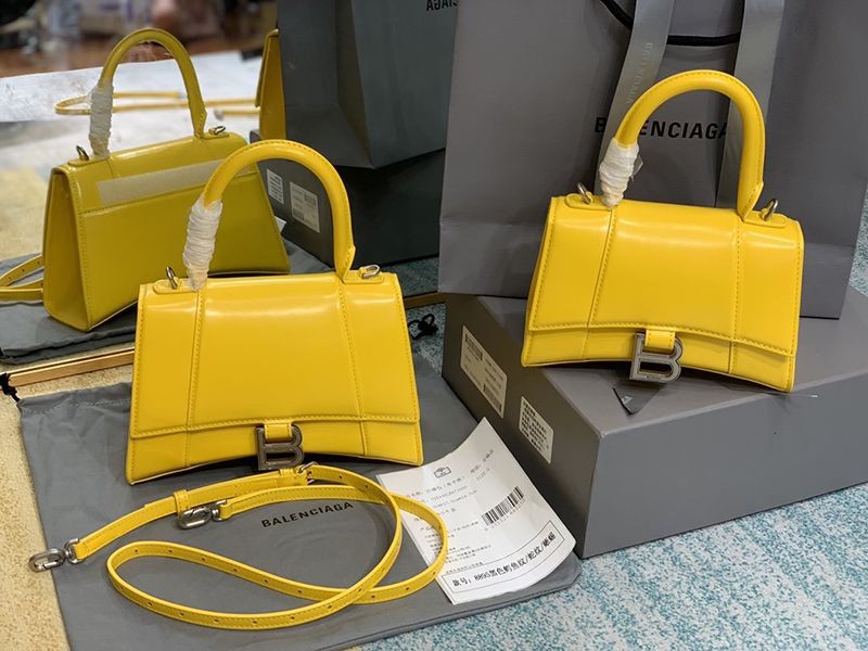 ☆超人気☆バレンシアガ スーパーコピー アワーグラス トップ ハンドル a2024b bag80710