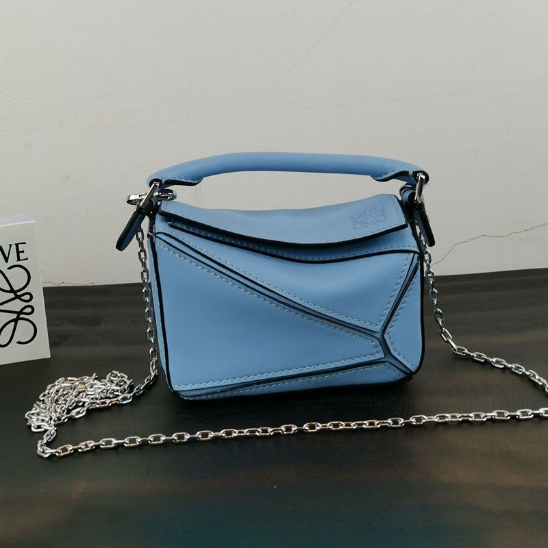 ★日本!!人気！ロエベ★クラシッパズルナノa2024b コピー★Puzzle nano bag lon54783