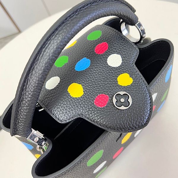 目を惹くカラールイヴィトン LV×YK カプシーヌ BB コピー ハンドa2024b ブラック vux76168