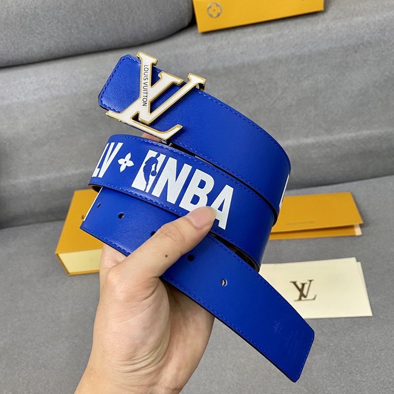 大人気！ルイヴィトン LVXNBA サンチュール・LV スリーステップス 偽物 40MM リバーシブルベルト vuy41565