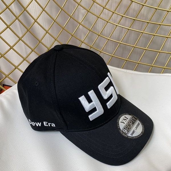 送料込 サンローラン× new era コラボ コピー キャップ Sav69470