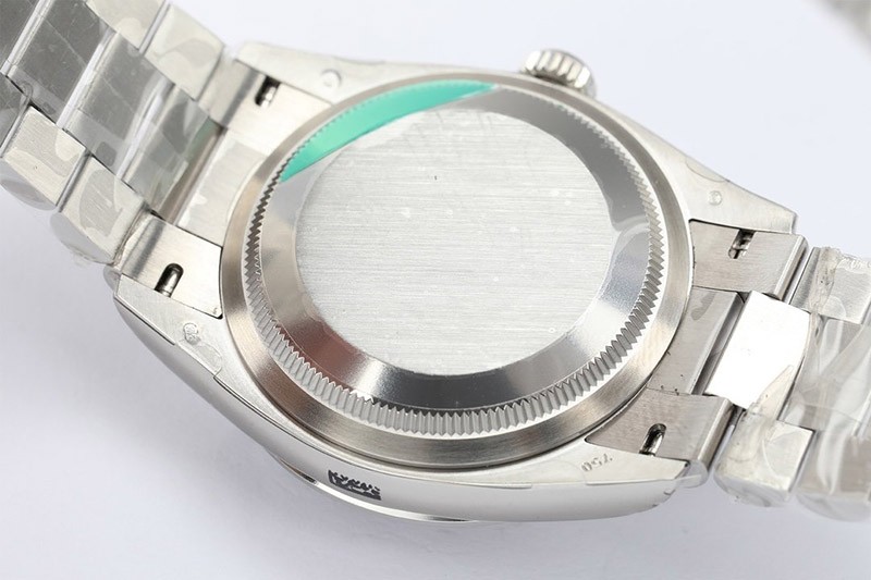 《大人気》ロレックス 腕時計 スーパーコピー デイデイト シルバー 36mm roc20921