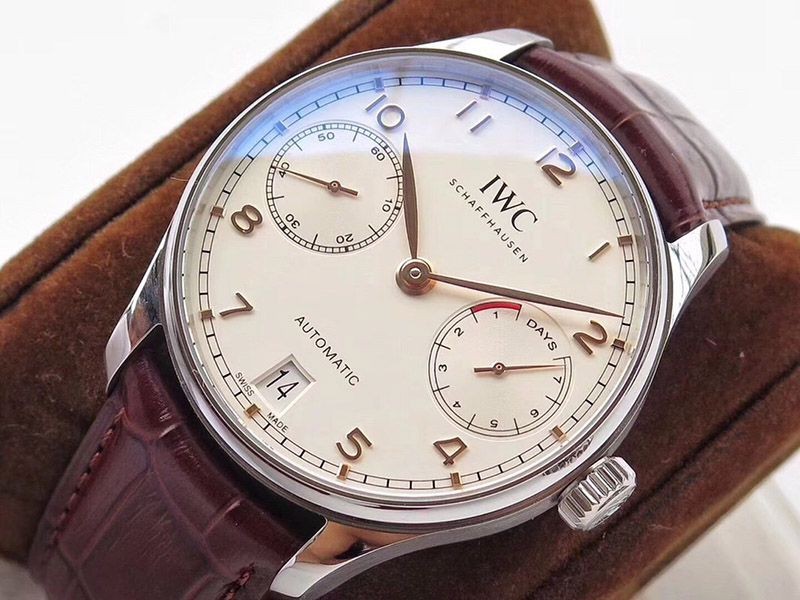 セール新作IWC 偽物 ポルトギーゼ オートマティック 7デイズ iwi02609