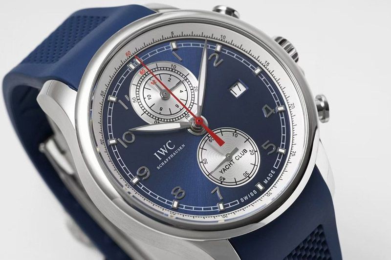 超話題!IWC 偽物 ポルトギーゼ ヨットクラブ クロノグラフ iwa82032