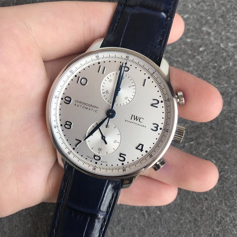 目を惹くカラー IWC ポルトギーゼクロノ スーパーコピー iwj57483