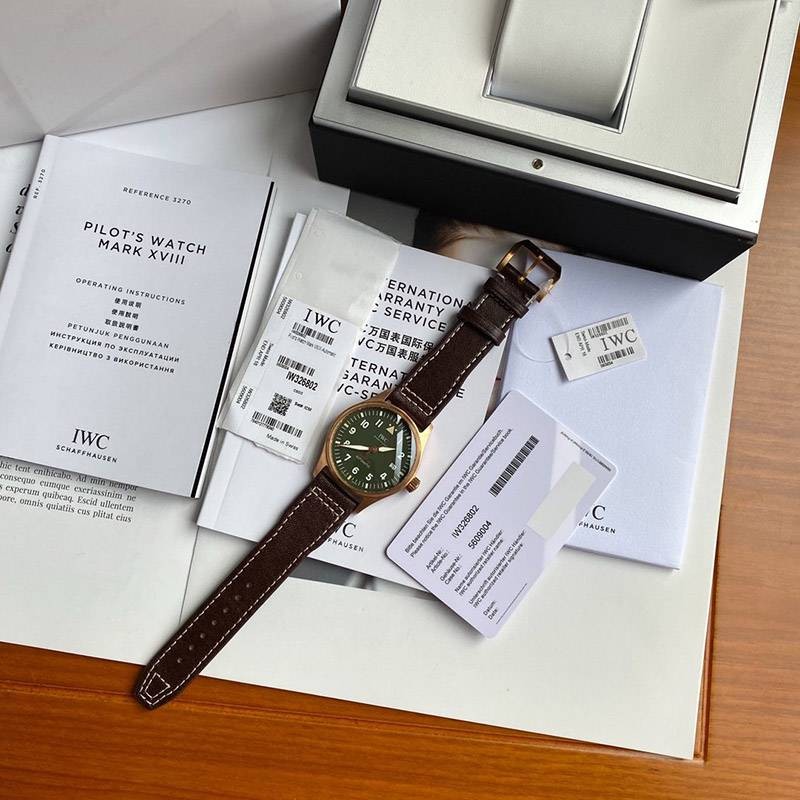 超話題!IWC コピー パイロットウォッチ オートマティック スピットファイア iww71199