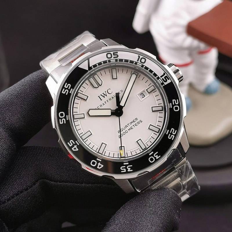 ☆超人気☆IWC アクアタイマー コピー オートマティック 2000 iwr12435