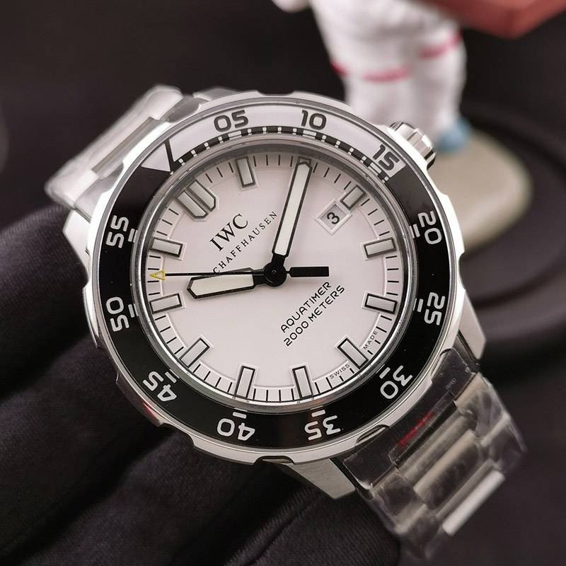 ☆超人気☆IWC アクアタイマー コピー オートマティック 2000 iwr12435