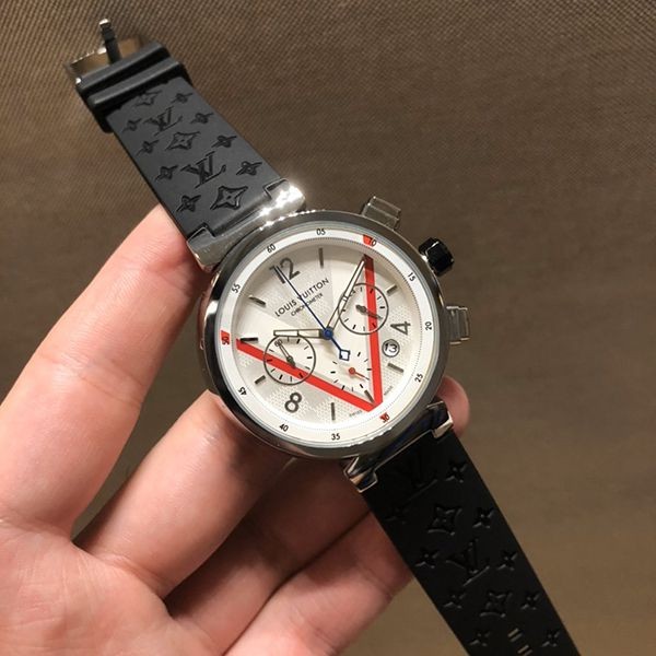 ルイヴィトン タンブール コピー クロノグラフ 42mm 入手困難品！ vuq11111