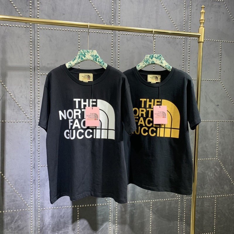 秋冬新作 グッチ×ノースフェイス 偽物 コラボ★スペシャルロゴTシャツ Noa63076