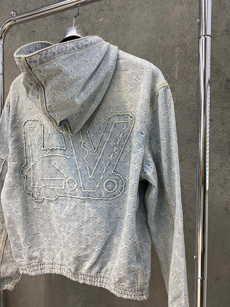 お早めに ​ルイヴィトン デニムジャケット 偽物 LV×NBA ジップスルーフーディ 1A8WTS