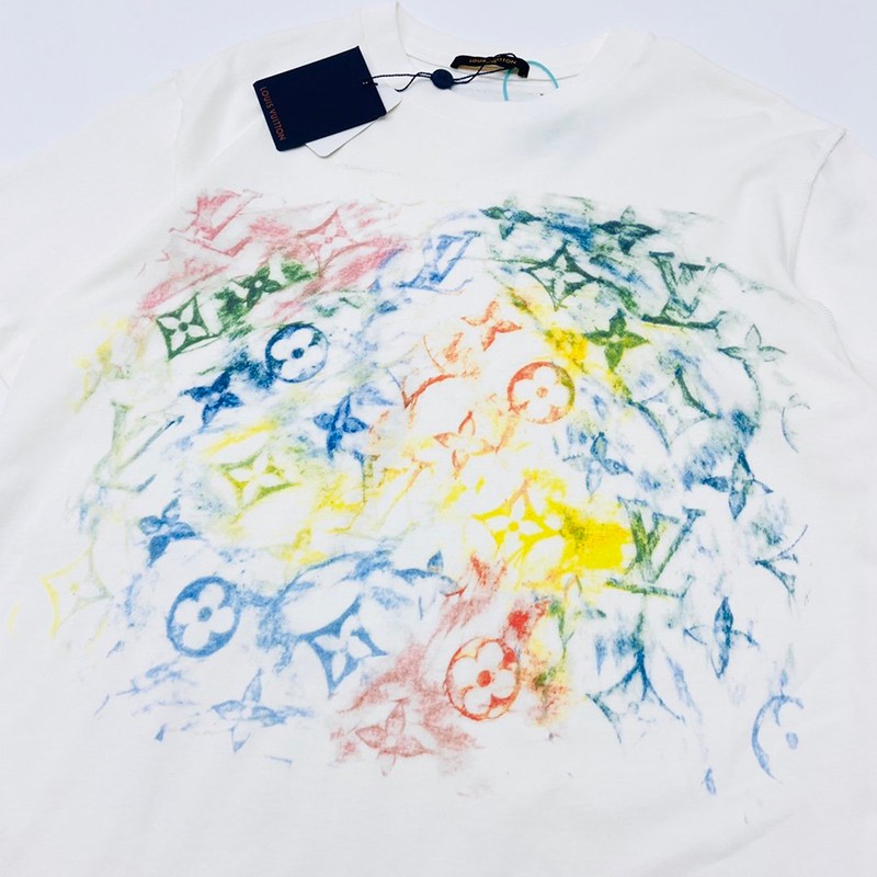 【完売前】ルイヴィトン Tシャツ 偽物 モノグラム ホワイト パステル 1A8GUQ