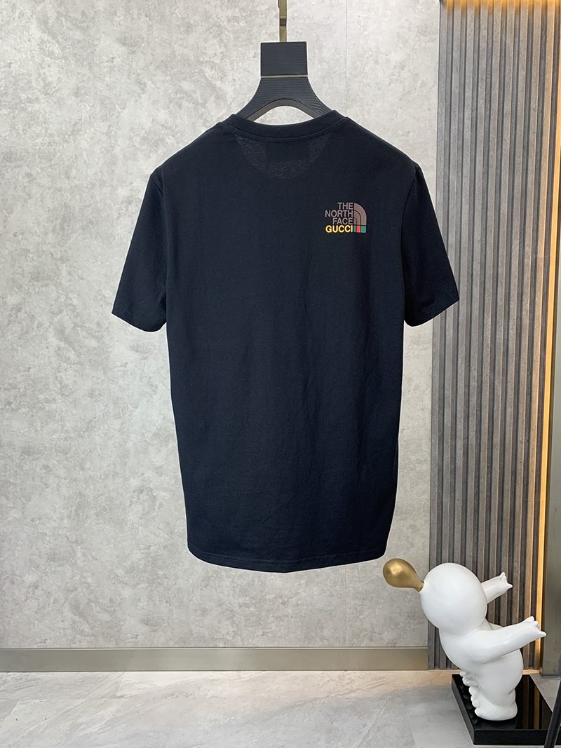 セール新作 グッチ コットン Tシャツ コピー 半袖 ロゴ gud96553