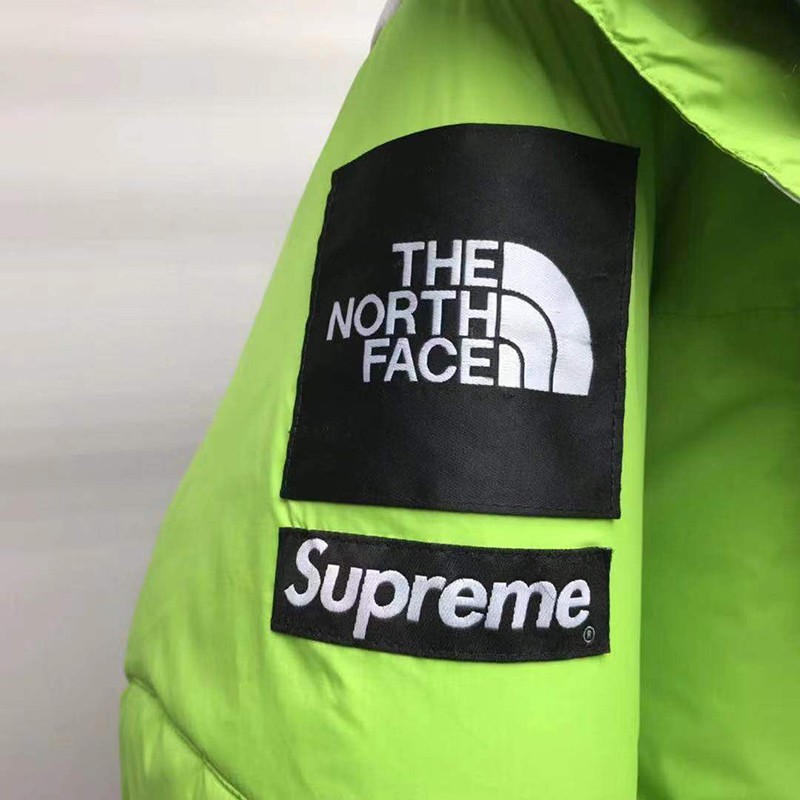 限定コラボ超激レア!Supreme×THE NORTH FACE 偽物 S Logo ヒマラヤン グリーン Shu97802