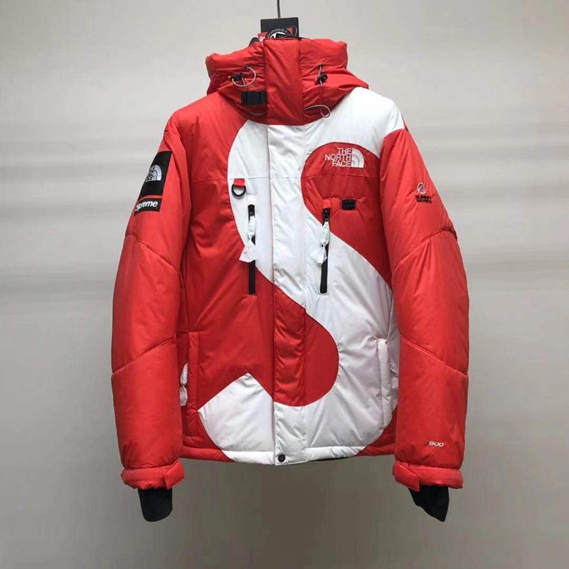 争奪戦 Supreme×THE NORTH FACE 偽物 S Logo ヒマラヤン レッド 限定コラボ超激レア! Shp43136