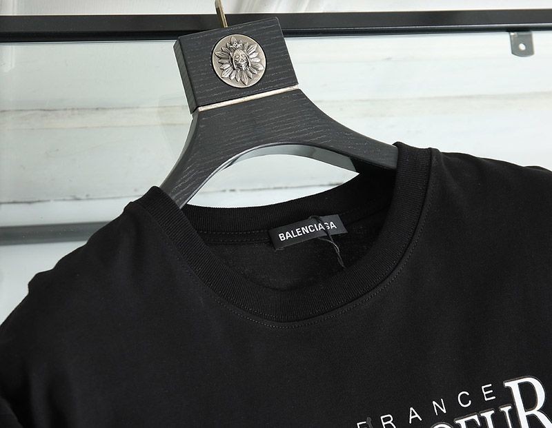 春もの新作バレンシアガ クルーネック Tシャツ コピー SACRE COEUR ブラック bar35088