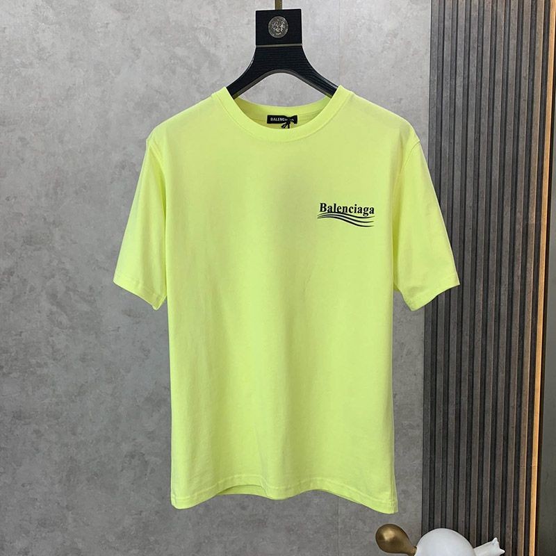 累積売上総額第１位！バレンシアガ スーパーコピー POLITICAL CAMPAIGN REGULAR FIT Tシャツ bar75756