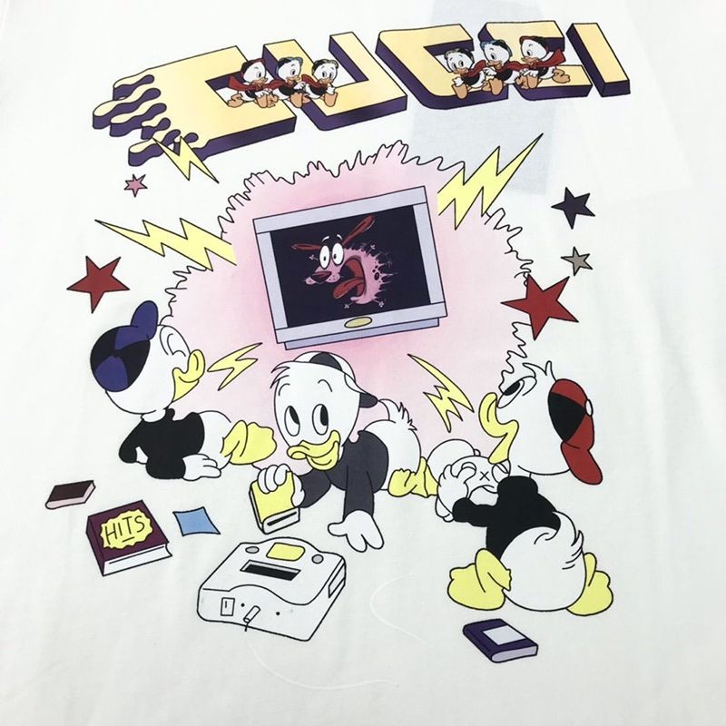 人気急上昇☆Disney x グッチ 偽物 コラボ・ドナルドイラストTシャツ♪ guv00523