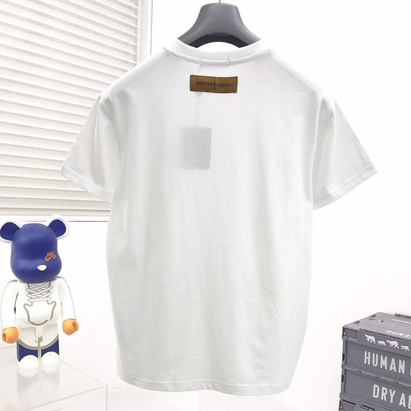 入手困難◆​ルイヴィトン スーパーコピー Tシャツ トップス 半袖 メンズ レッド vuu76548