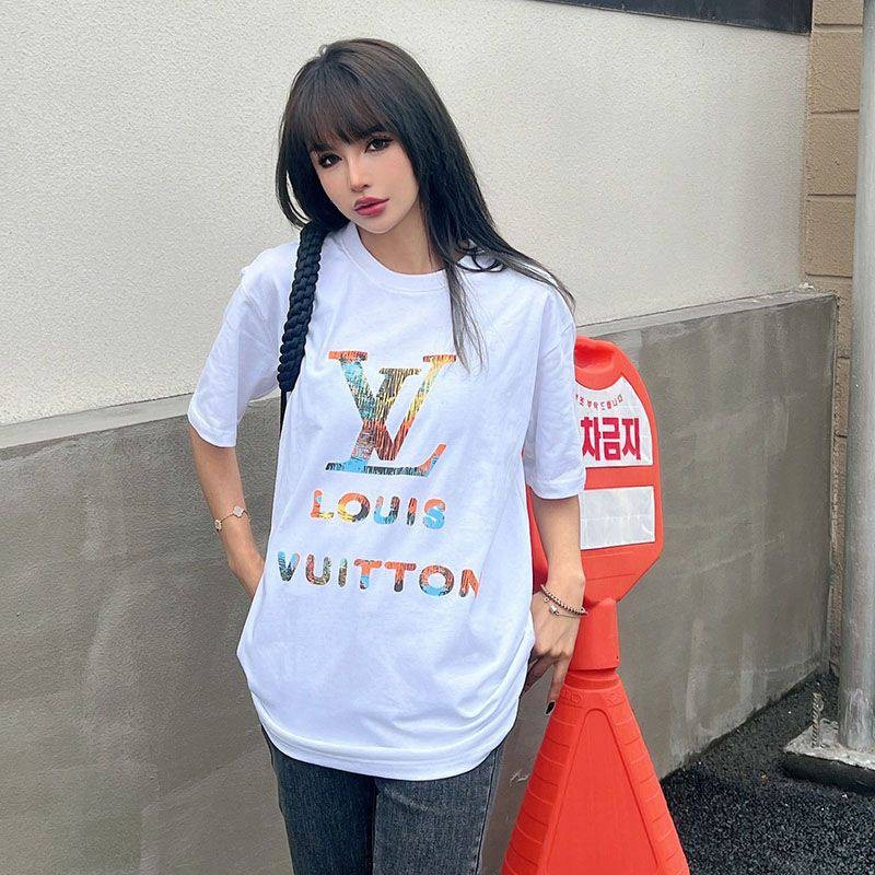 目を惹くカラールイヴィトン 偽物 ロゴ コットン Tシャツ vul14296