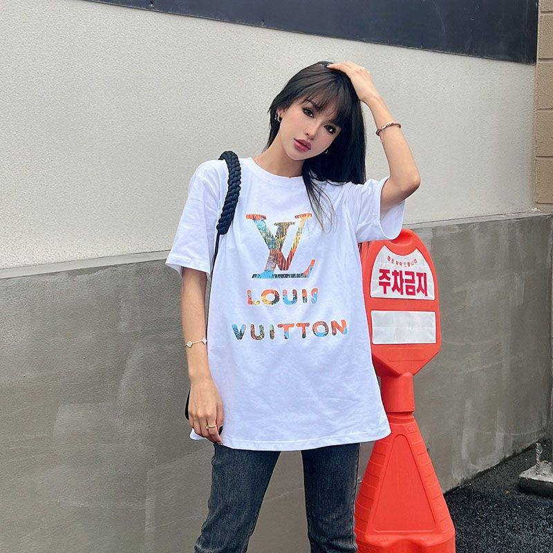 目を惹くカラールイヴィトン 偽物 ロゴ コットン Tシャツ vul14296