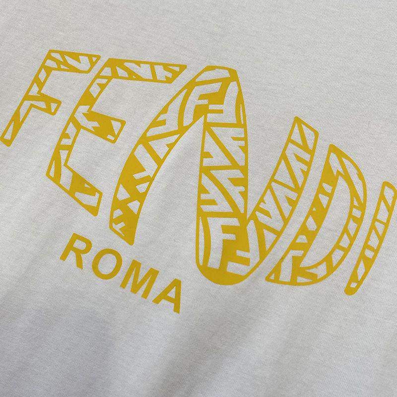 入手困難 フェンディ ROMA ロゴ クルーネック Tシャツ 偽物 feq97004