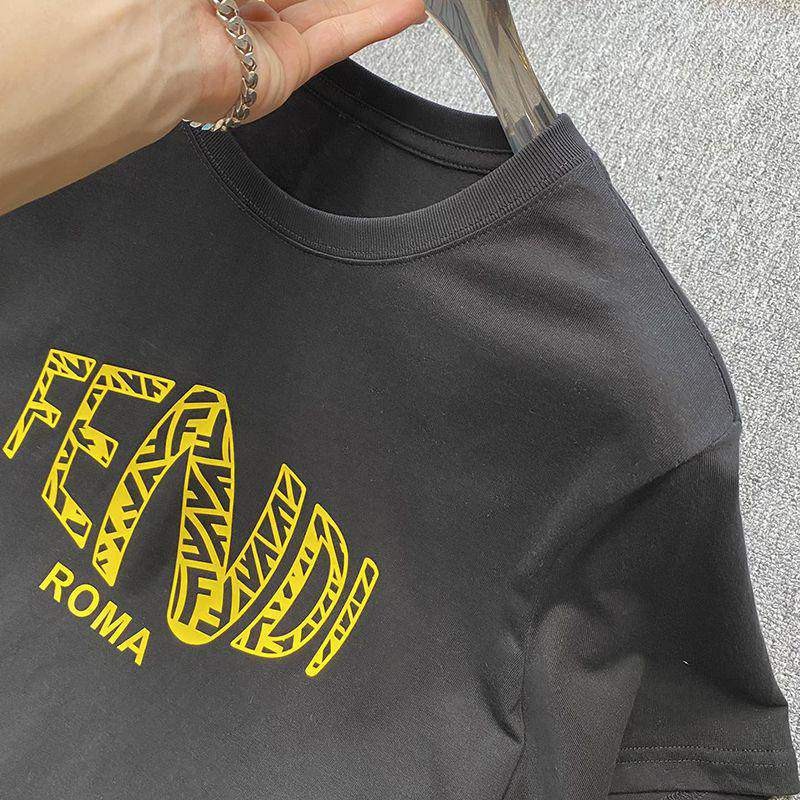 最安値挑戦 フェンディ ROMA ロゴ クルーネック Tシャツ コピー fem68708