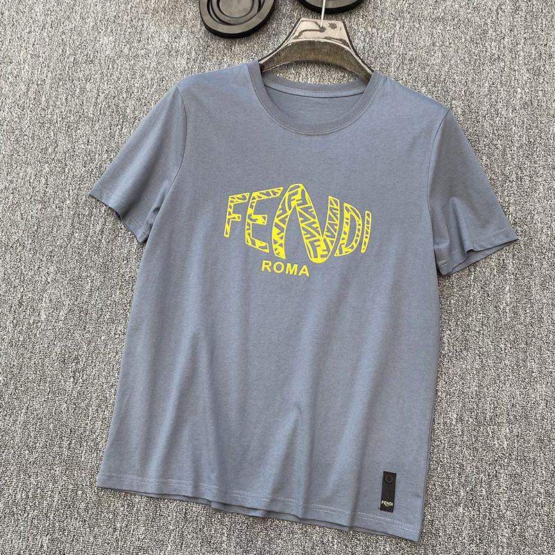 《大人気》フェンディ ROMA ロゴ クルーネック コピー Tシャツ fel93787