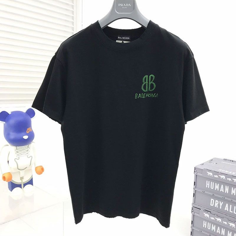 完売必至バレンシアガ BB Pixel ミディアムフィット 偽物 Tシャツ baq65636