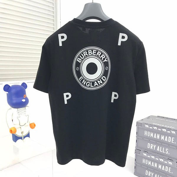 大人気！バーバリー x Pop Trading Company Tシャツ コピー Bal01407