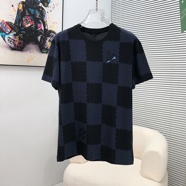 セール新作ルイヴィトン ツイストロックプリントTシャツ 偽物 モノグラム 2色 vux78326