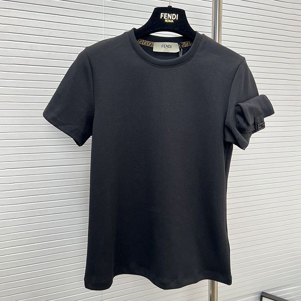 可愛いフェンディ コピー バゲット FFバックル付きコットンTシャツ feg90485