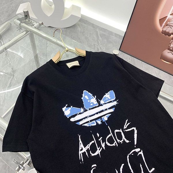 ブティック♪adidas x グッチ コットン コピー Tシャツ gul99522