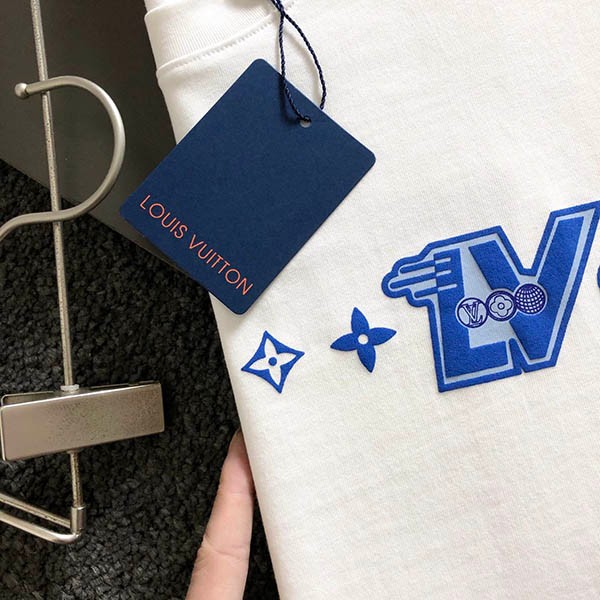 ルイヴィトン エブリデイ LV 偽物 クルーネック Tシャツ vuw39347