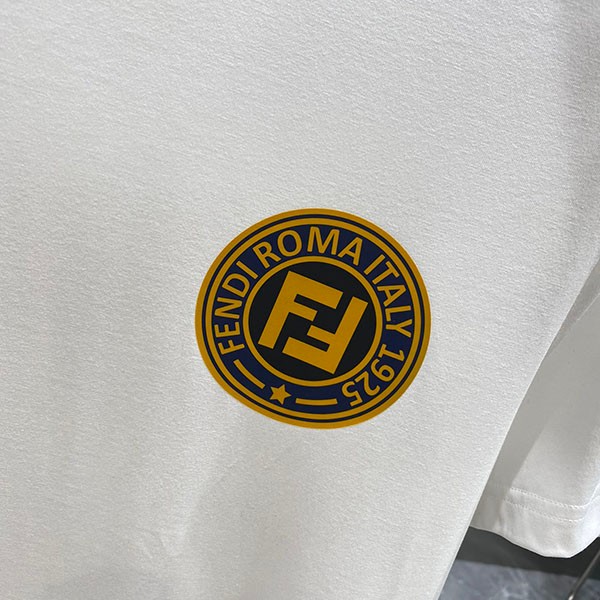 フェンディ 偽物 FFロゴ Tシャツ feb33196