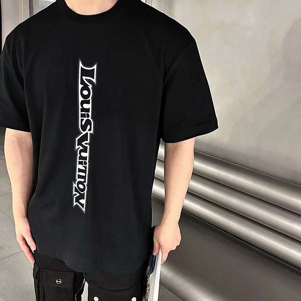 ルイヴィトン ロゴ Tシャツ 偽物 vue95770