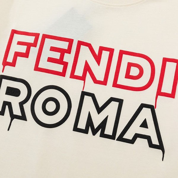 フェンディ roma ロゴ Tシャツ 偽物 feq98683