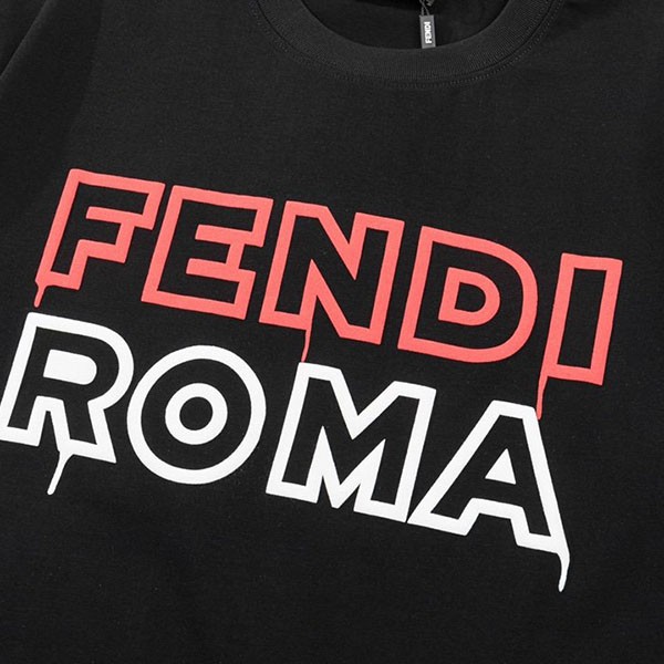 フェンディ roma ロゴ Tシャツ コピー feq21940