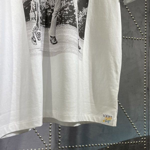 売上総額１位！ロエベ Paulas Ibiza クロップド Tシャツ コピー lod60479