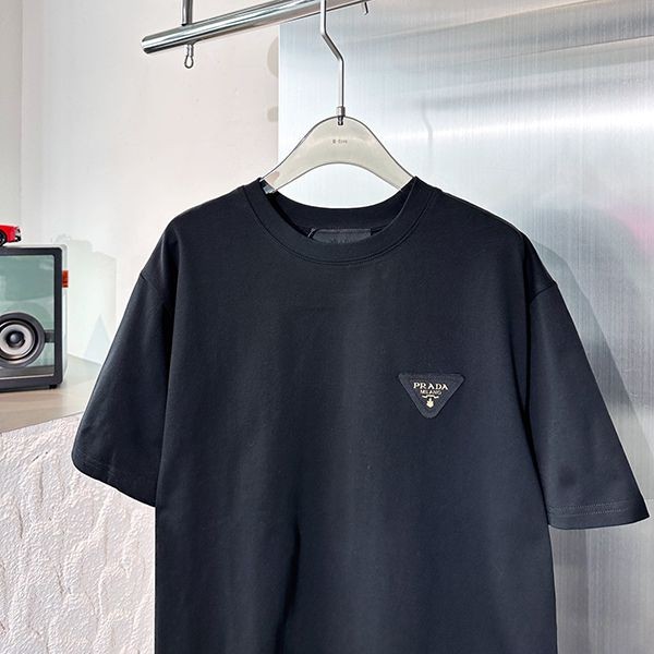 n級品 おすすめプラダ クルーネック半袖 Tシャツ コピー puc22779