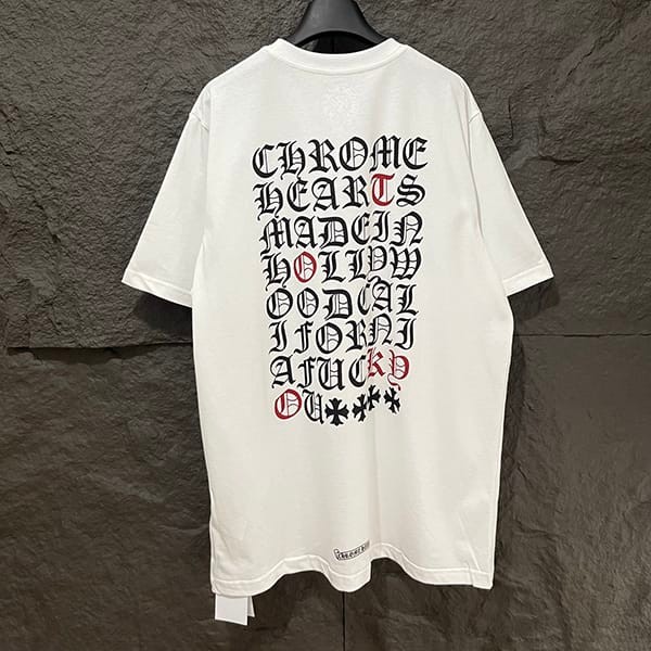 追跡付き 安いクロムハーツ コピー クロス ロゴ ポケット 半袖 Tシャツ Kuq42875