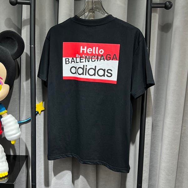 完売必至バレンシアガ アディダス オーバーサイズ Tシャツ コピー 2色 bal86059