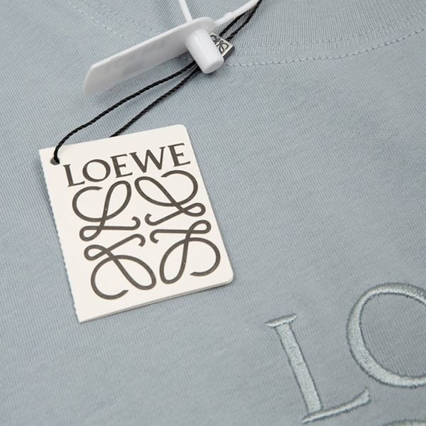 注目★ロエベ Anagram ロゴ コットン Tシャツ 偽物 半袖 loy39095