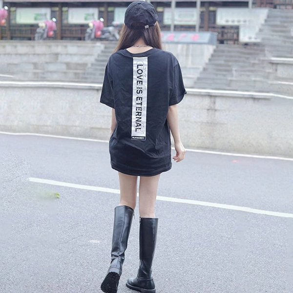 希少 目を惹くカラー バーバリー コットンTシャツ 偽物 Baq50505