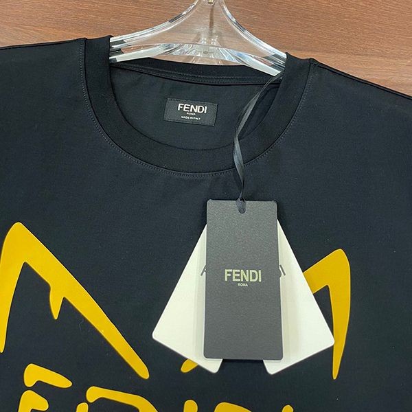 フェンディ モンスター Tシャツ スーパーコピー feu43858