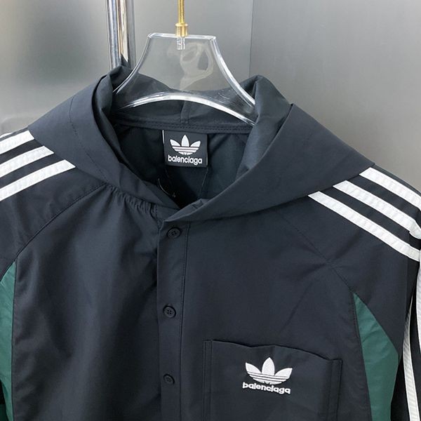 バレンシアガ アディダス コピーコラボ★TRACKSUIT ジャケットお洒落に♪ bau18225