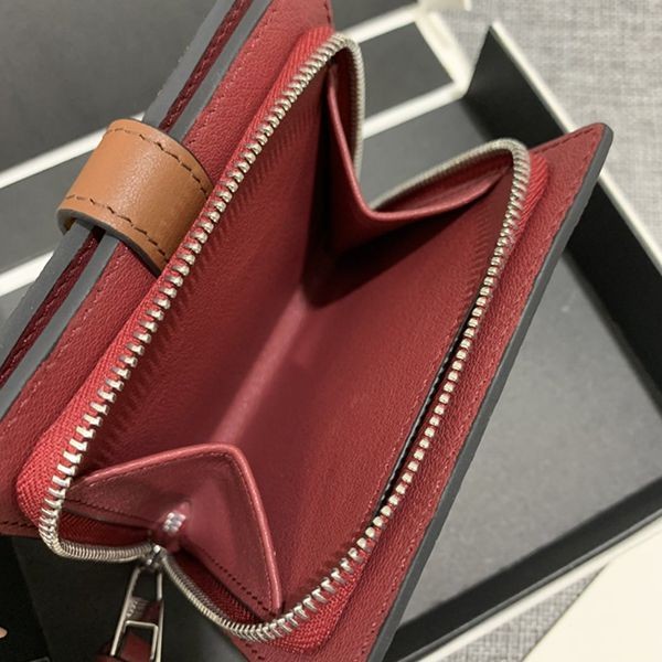 新作★ロエベ★コンパクト コピーTrifold 三つ折りミニ財布 lov13502