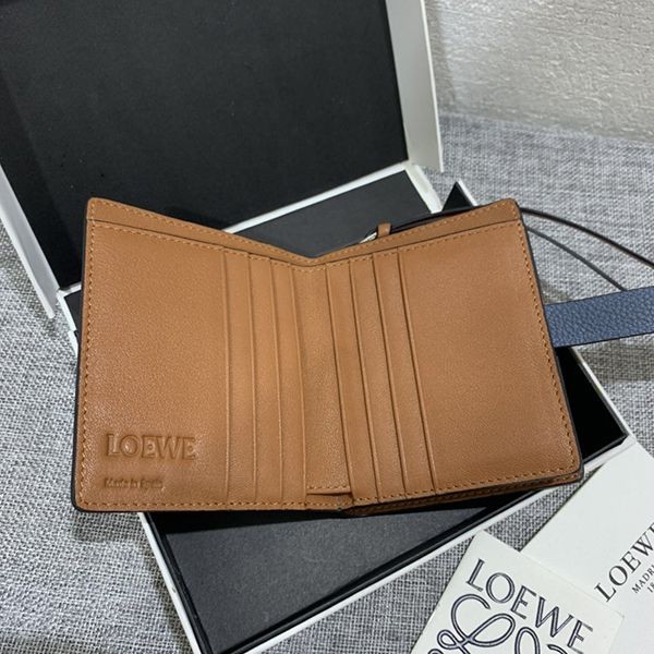 新色登場★ロエベ★コンパクト 偽物Trifold 三つ折りミニ財布 lol80670