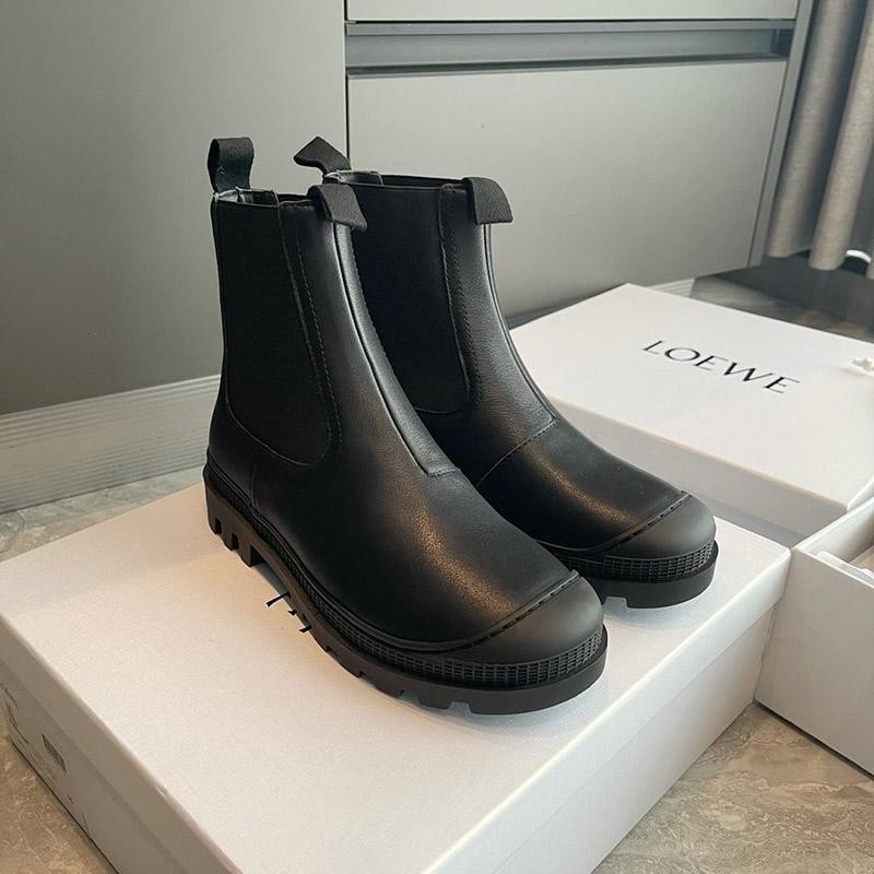 新作 お洒落に♪ ロエベ ブーツ 偽物 CHELSEA BOOT カーフ サイドゴアブーツ lou35699